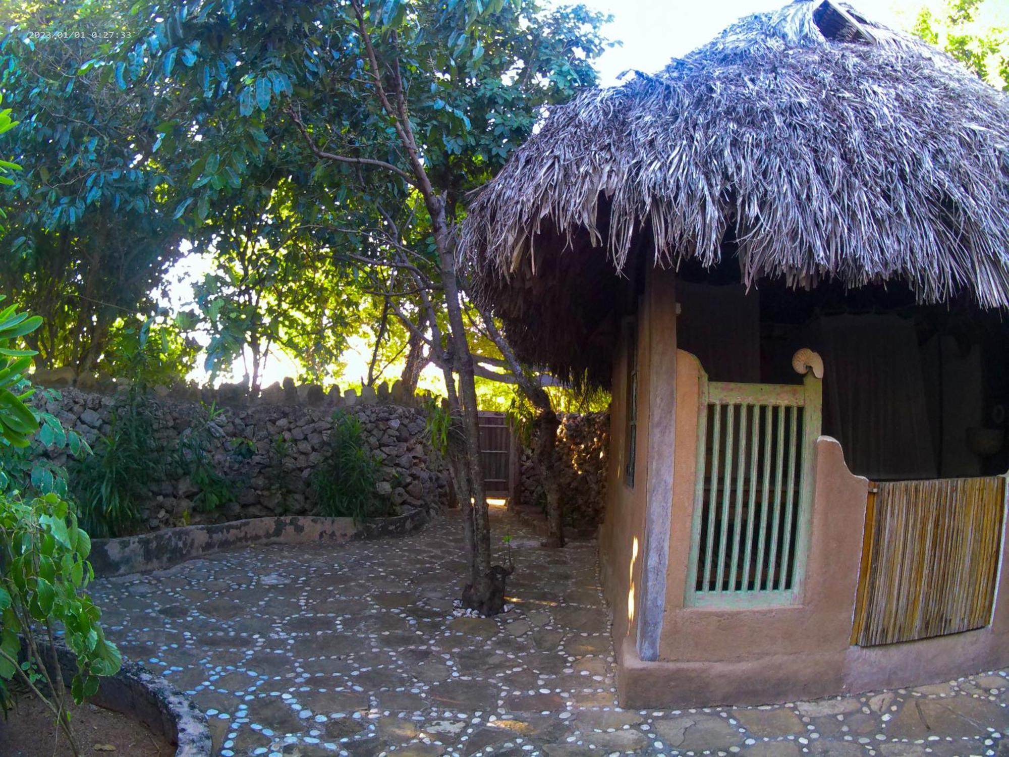 Utopia Rote Lodge Nembrala Luaran gambar