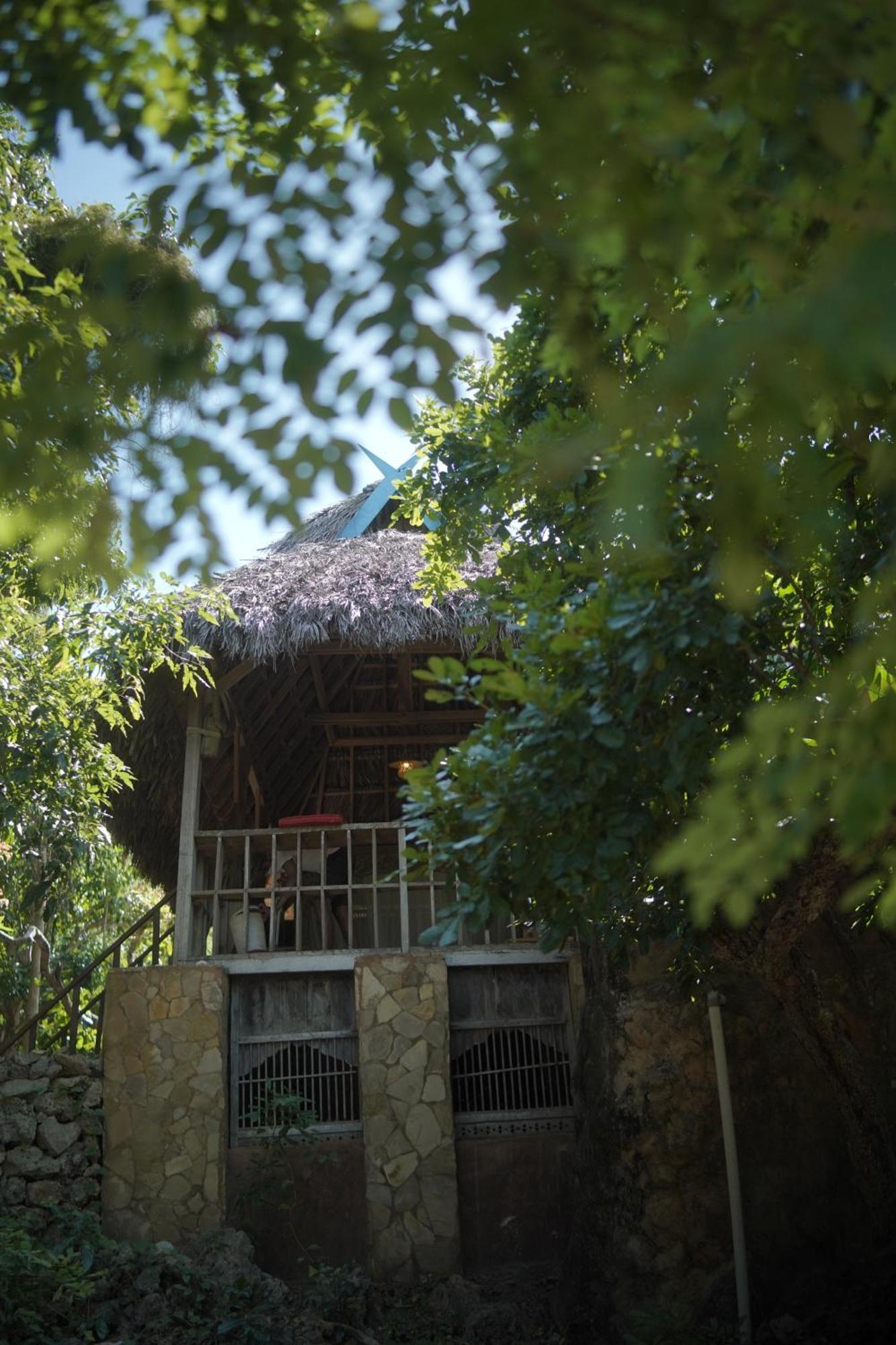 Utopia Rote Lodge Nembrala Luaran gambar