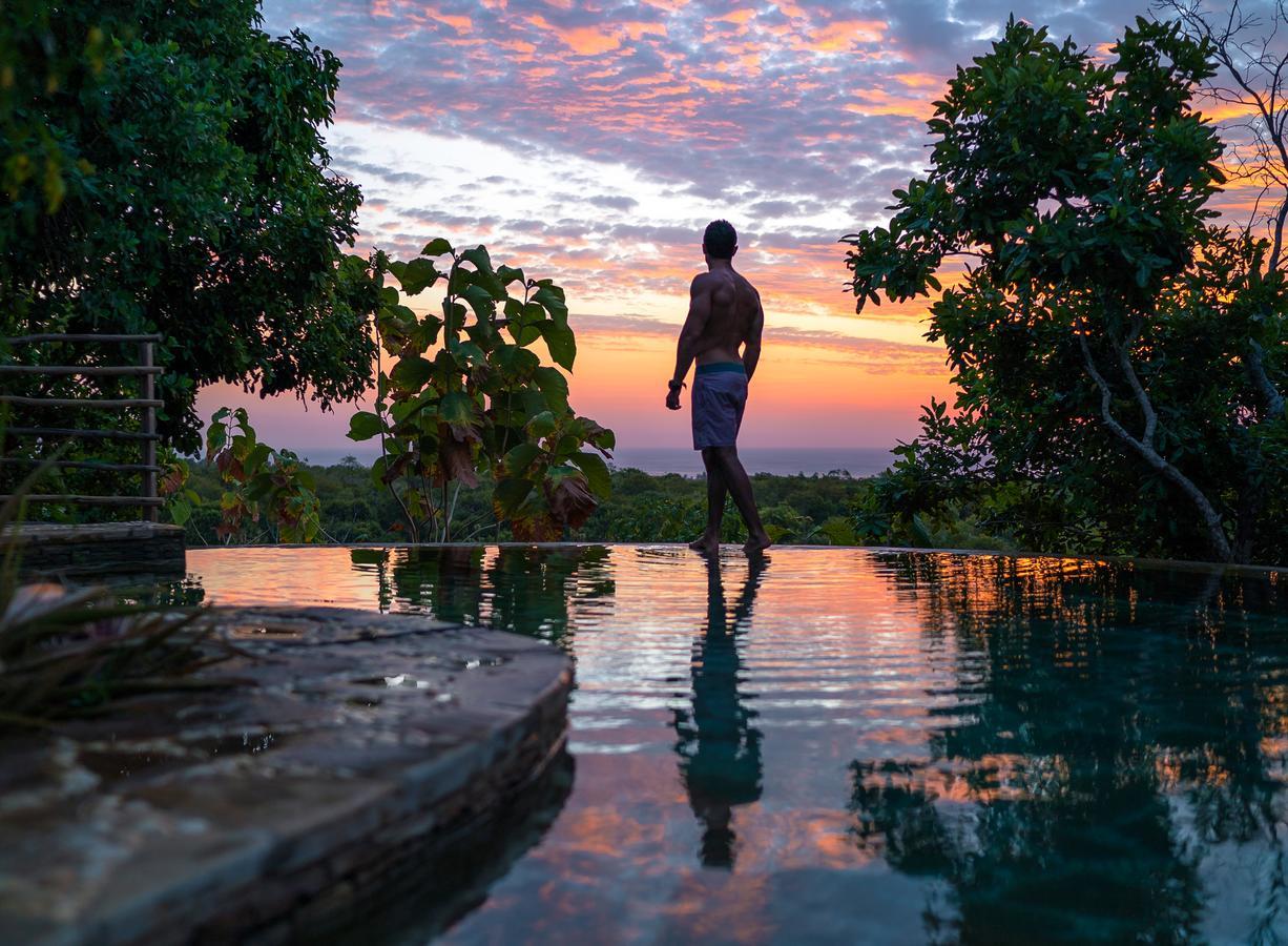 Utopia Rote Lodge Nembrala Luaran gambar