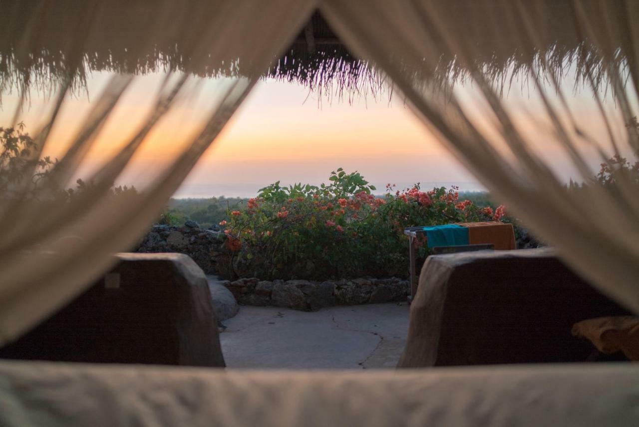 Utopia Rote Lodge Nembrala Luaran gambar