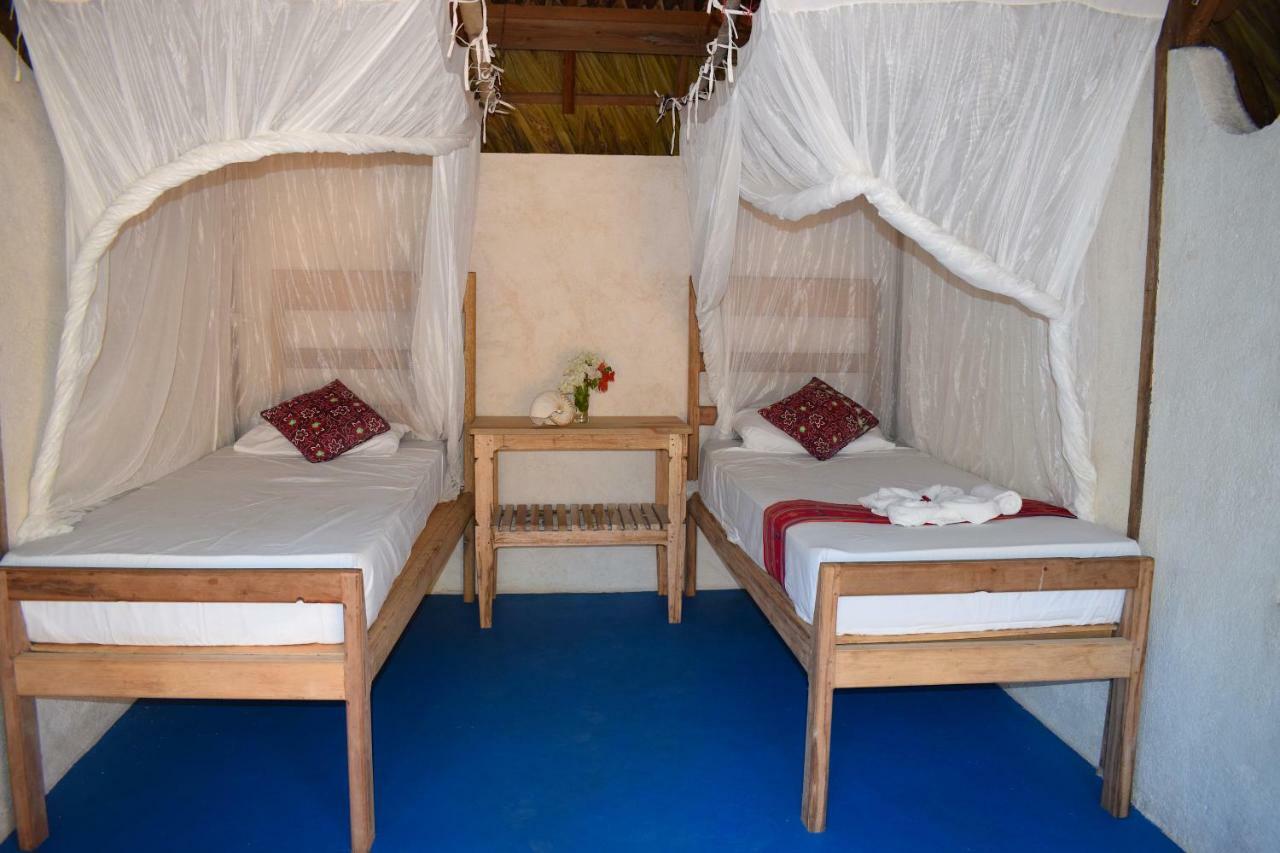 Utopia Rote Lodge Nembrala Luaran gambar