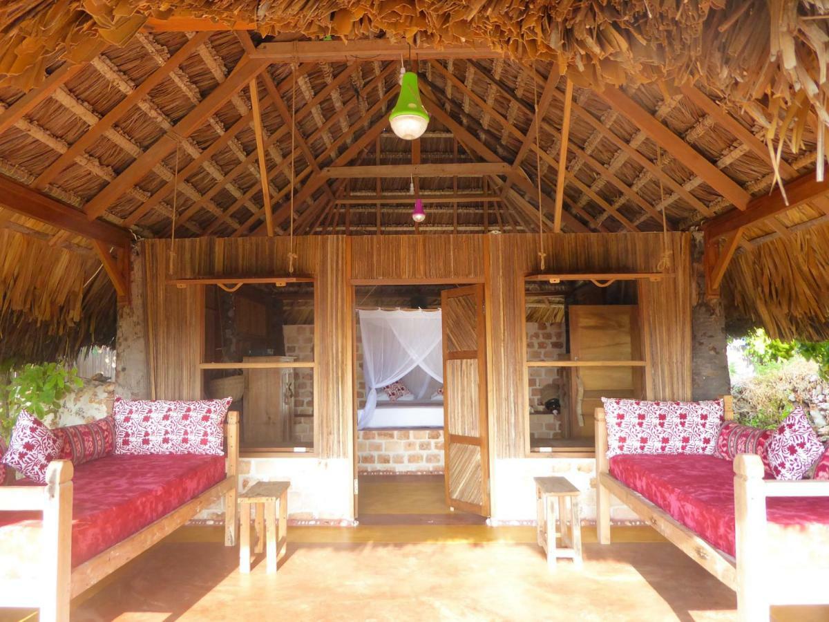 Utopia Rote Lodge Nembrala Luaran gambar