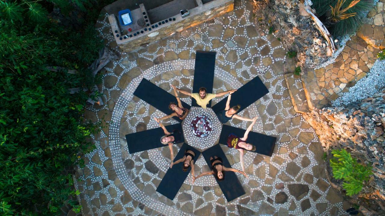 Utopia Rote Lodge Nembrala Luaran gambar